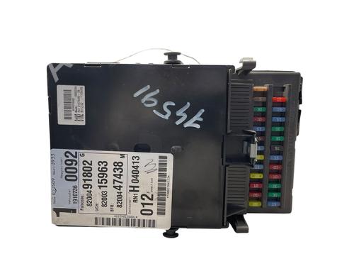 Used Fuse box RENAULT ESPACE IV (JK0/1_) 2.2 dCi (JK0H) (150 hp) 27495278