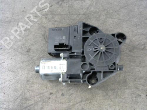 Used Left rear window motor Left rear window motor RENAULT SCÉNIC III (JZ0/1_) 1.5 dCi (110 hp) 25536963 25536963