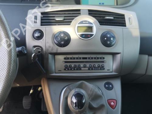 Instrument cluster RENAULT SCÉNIC II (JM0/1_) 1.9 dCi (JM0G, JM12, JM1G, JM2C) | BP25554725C47