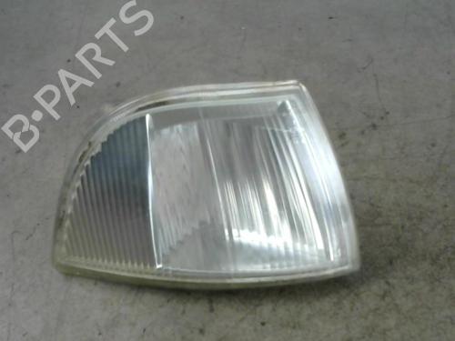 Used Right front indicator RENAULT ESPACE II (J/S63_) 2.1 TD (J633, J634, J/S635, J/S63D) (88 hp) 25523994