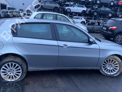 Right mirror ALFA ROMEO 147 (937_) 1.9 JTDM 8V (937.AXD1A, 937.AXU1A, 937.BXU1A) | BP25581034C27 