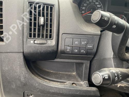 Left front window switch PEUGEOT BOXER Van 2.2 BlueHDi 140 | BP36569111I27 - Image 17