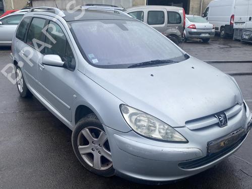 Højre baglygte PEUGEOT 307 Break (3E) 2.0 HDI 110 | BP25528265C35 