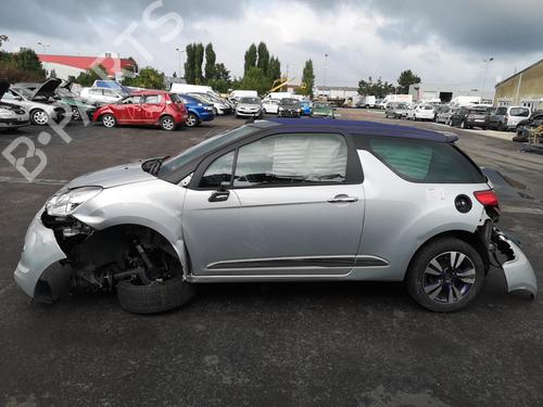 Switch CITROËN DS3 Convertible 1.6 HDi 90 | BP25585545I30  - Image 18
