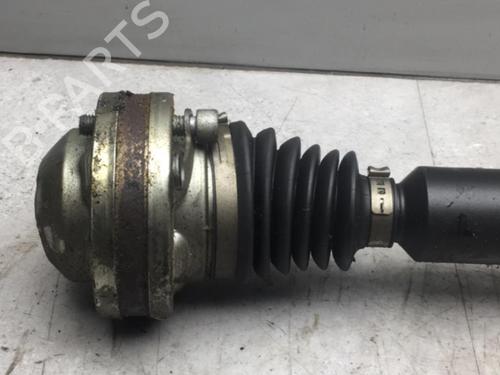Used Right front driveshaft Right front driveshaft VW SCIROCCO III (137, 138) 1.4 TSI (160 hp) 25534498 25534498