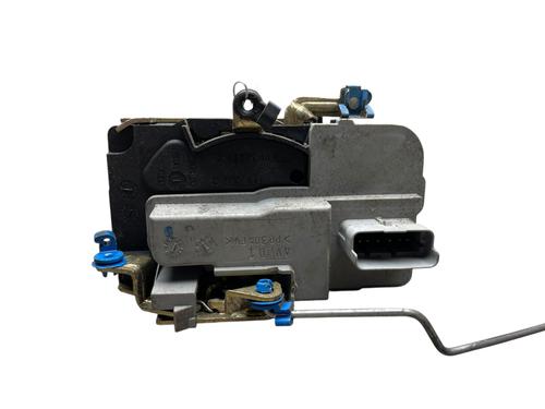 Używane Zamek drzwi przednich prawych CITROËN BERLINGO / BERLINGO FIRST Box Body/MPV (M_) 1.9 D 70 (MBWJZ, MCWJZ) (69 hp) 29851399