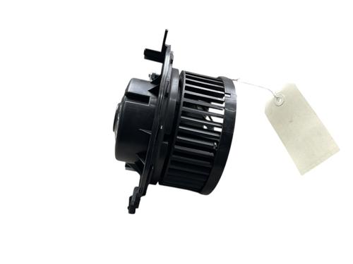 Heater blower motor VW GOLF VII (5G1, BQ1, BE1, BE2) 1.6 TDI | BP28568093M62 