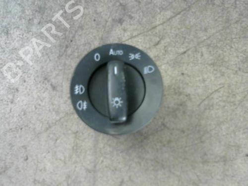 Used Headlight switch VW TIGUAN (5N_) 2.0 TDI 4motion (140 hp) 25576936