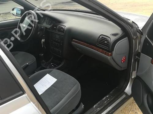 Højre baglygte PEUGEOT 406 Break (8E/F) 2.0 HDI 110 | BP25577083C35 