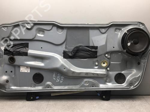 Vindusheismekanisme høyre foran VW GOLF IV (1J1) 1.4 16V (75 hp) 25578314