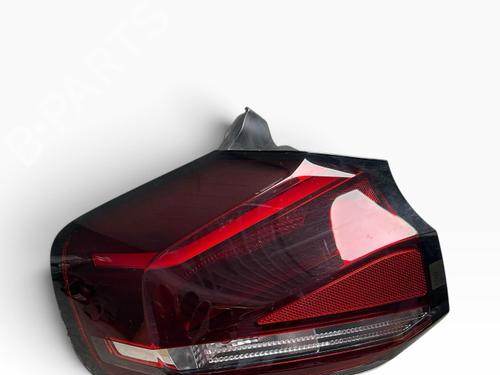 Used Left taillight Left taillight CITROËN C4 III (BA_, BB_, BC_) 1.5 BlueHDi 130 (BBYHZB) (131 hp) 40499171 40499171