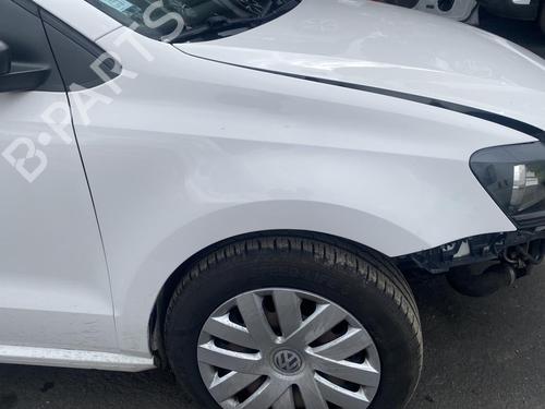 Radio VW POLO V (6R1, 6C1) 1.6 TDI | BP25552103E6 