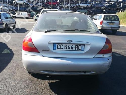 Right headlight FORD MONDEO II (BAP) 1.8 TD | BP25516004C29 