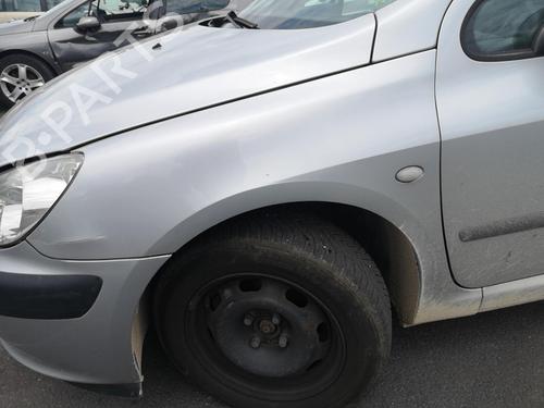 Right front fenders PEUGEOT 307 (3A/C) 2.0 HDi 110 | BP25517308C42 