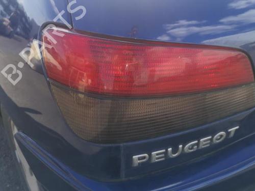 Right taillight PEUGEOT 306 Hatchback (7A, 7C, N3, N5) 1.8 16V | BP25583747C35 
