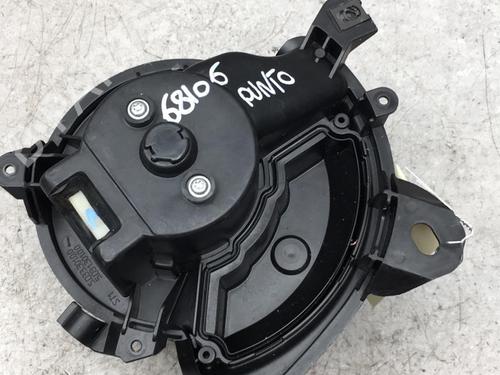 Used Heater blower motor FIAT GRANDE PUNTO (199_) 1.3 D Multijet (75 hp) 25557343