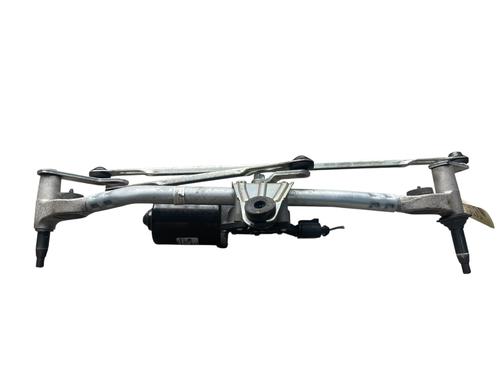 Used Front wiper motor Front wiper motor AUDI Q2 (GAB, GAG) 35 TDI quattro (150 hp) 25562466 25562466