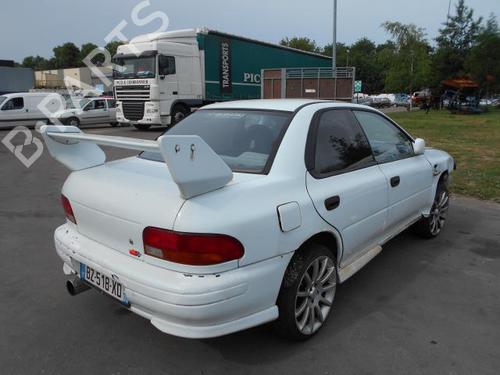 Brugte SUBARU IMPREZA Saloon (GC) 1.6 i AWD (GC4) 2501359