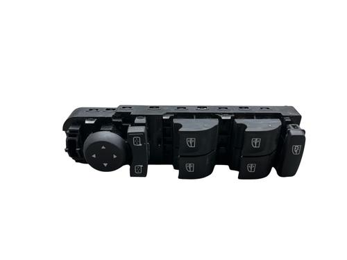 left-front-window-switch-renault-megane-iii-hatchback-bz01_-b3_-2008-35820906 main image