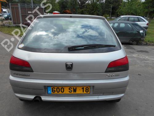 Switch PEUGEOT 306 Hatchback (7A, 7C, N3, N5) 2.0 HDI 90 | BP25523089I30 