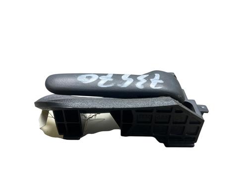 front-right-interior-door-handle-toyota-yaris-_p1_-1999-2000-2001-2002-2003-2004-2005-25497138 main image