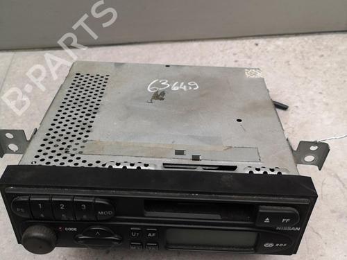 Used Radio NISSAN MICRA II (K11) 1.3 i 16V (75 hp) 25561535