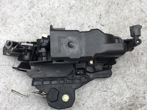 Front right lock MERCEDES-BENZ E-CLASS (W210) E 270 CDI (210.016) | BP25560603C97