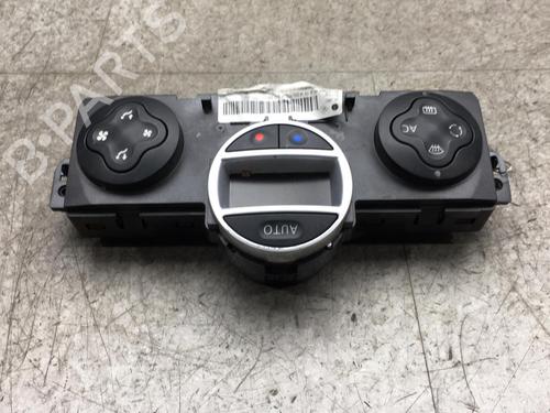 Used Climate control Climate control RENAULT CLIO III (BR0/1, CR0/1) 1.2 16V (BR0P, CR0P) (101 hp) 25561178 25561178