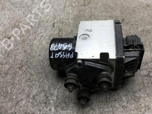 Used ABS pump ABS pump VW PASSAT B6 Variant (3C5) 2.0 TDI 16V (140 hp) 25548294 25548294
