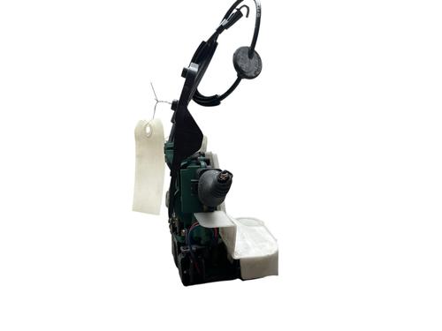Front left lock VW PASSAT B5.5 (3B3) 1.9 TDI | BP33933653C98 - Image 3