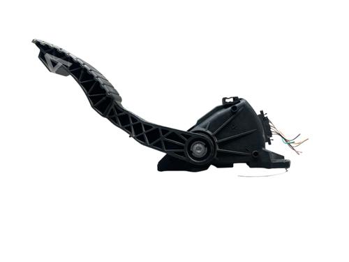 Used Pedal RENAULT LAGUNA II (BG0/1_) 1.9 dCi (BG1A, BG1W, BG0G) (110 hp) 28487381