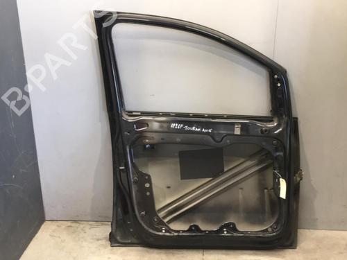 Used Left front door Left front door 25557918 25557918