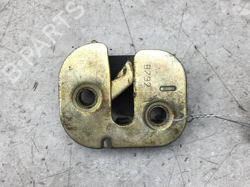 Used Rear right lock FIAT UNO (146_, 158_) 60 Diesel 1.7 (146E) (57 hp) 25555708