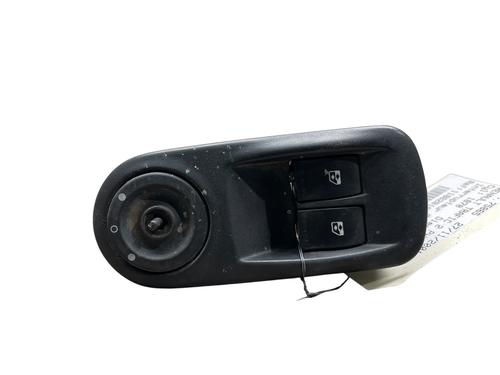 Left front window switch RENAULT TRAFIC II Van (FL) 1.9 dCi 80 (FL0B) | BP31172802I27