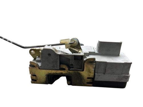 front-right-lock-peugeot-partner-mpv-5_-g_-1996-31907906 main image