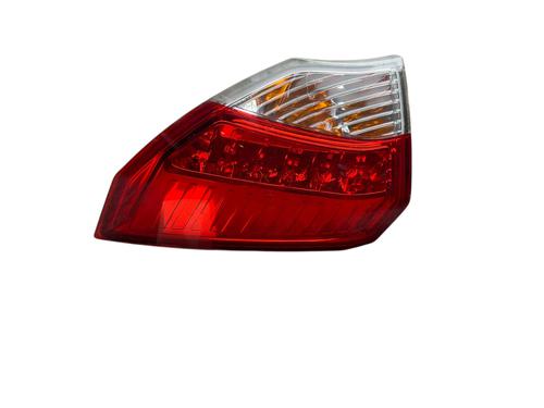 Used Right taillight RENAULT LAGUNA III (BT0/1) 2.0 dCi (BT01, BT08, BT09, BT0E, BT0K, BT12, BT1C, BT1D,... (150 hp) 25498860