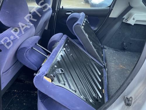 Tåkelys/Varsellys PEUGEOT 206 Hatchback (2A/C) 1.6 16V | BP25540811C37 