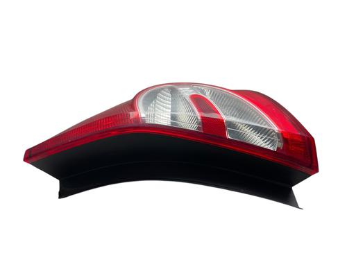 Used Right taillight DACIA SANDERO 1.4 (BS0C, BS0A, BS0G, BS1F, BS0E) (75 hp) 27149702