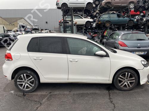 Seat buckle VW GOLF VI (5K1) 1.6 TDI | BP25570553I32 