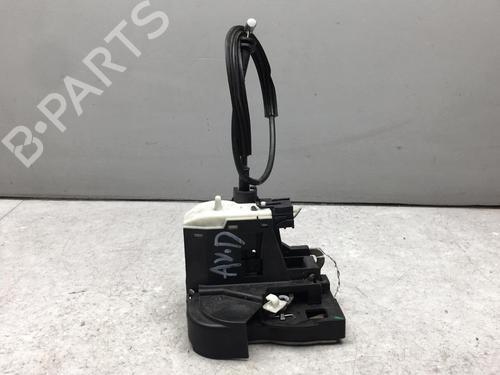 Serratura anteriore destra RENAULT CLIO II (BB_, CB_) 1.5 dCi (B/CB07) (65 hp) 25551862