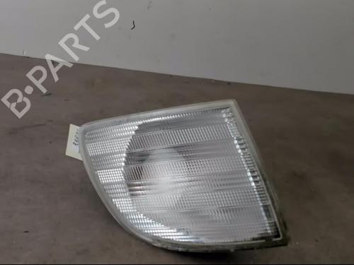 Blinklys fortil højre MERCEDES-BENZ V-CLASS (638/2) V 220 CDI (638.294) (122 hp) 25553769