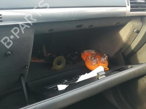 Right front fog light PEUGEOT 407 (6D_) 2.0 HDi 135 (6DRHRH, 6DRHRE, 6DRHRG, 6DRHRJ) | BP25577398C31 