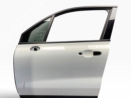 Used Left front door Left front door 39577301 39577301