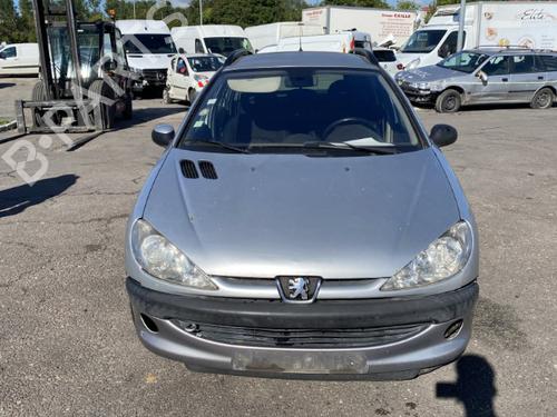 Clignotant avant gauche PEUGEOT 206 Hatchback (2A/C) 2.0 HDI 90 | BP28198788C32 