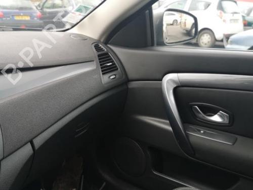 Radio RENAULT LAGUNA Coupe (DT0/1) 2.0 dCi (DT01, DT08, DT09, DT0K, DT12, DT1C, DT1D, DT1M,... | BP25533620E6 