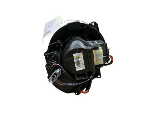 Heater blower motor RENAULT CLIO V (B7_) 1.0 TCe 90 (B7MT) | BP29711755M62