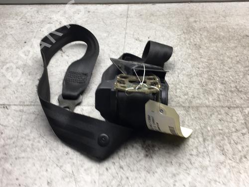 Used Front left seatbelt Front left seatbelt VW GOLF II (19E, 1G1) 1.8 (90 hp) 25550786 25550786