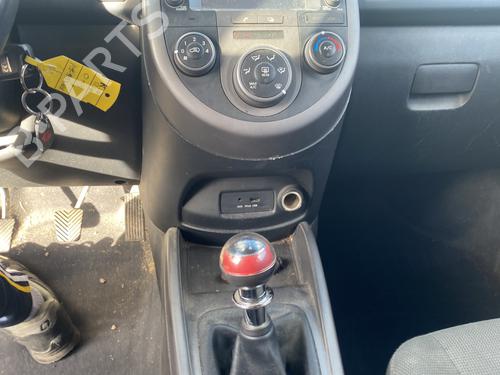 Left headlight KIA SOUL I (AM) 1.6 CRDi 128 | BP25530841C28 - Image 8
