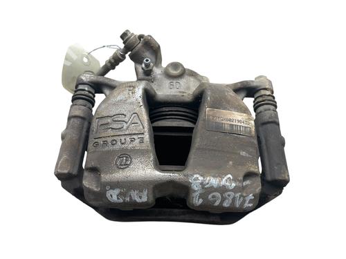 Used Right front brake caliper PEUGEOT 3008 II SUV (MC_, MR_, MJ_, M4_) 1.5 BlueHDi 130 (131 hp) 25563080