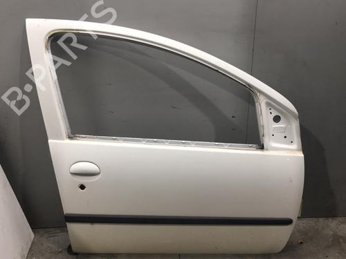 Used Right front door PEUGEOT 107 (PM_, PN_) 1.4 HDi (54 hp) 25534179